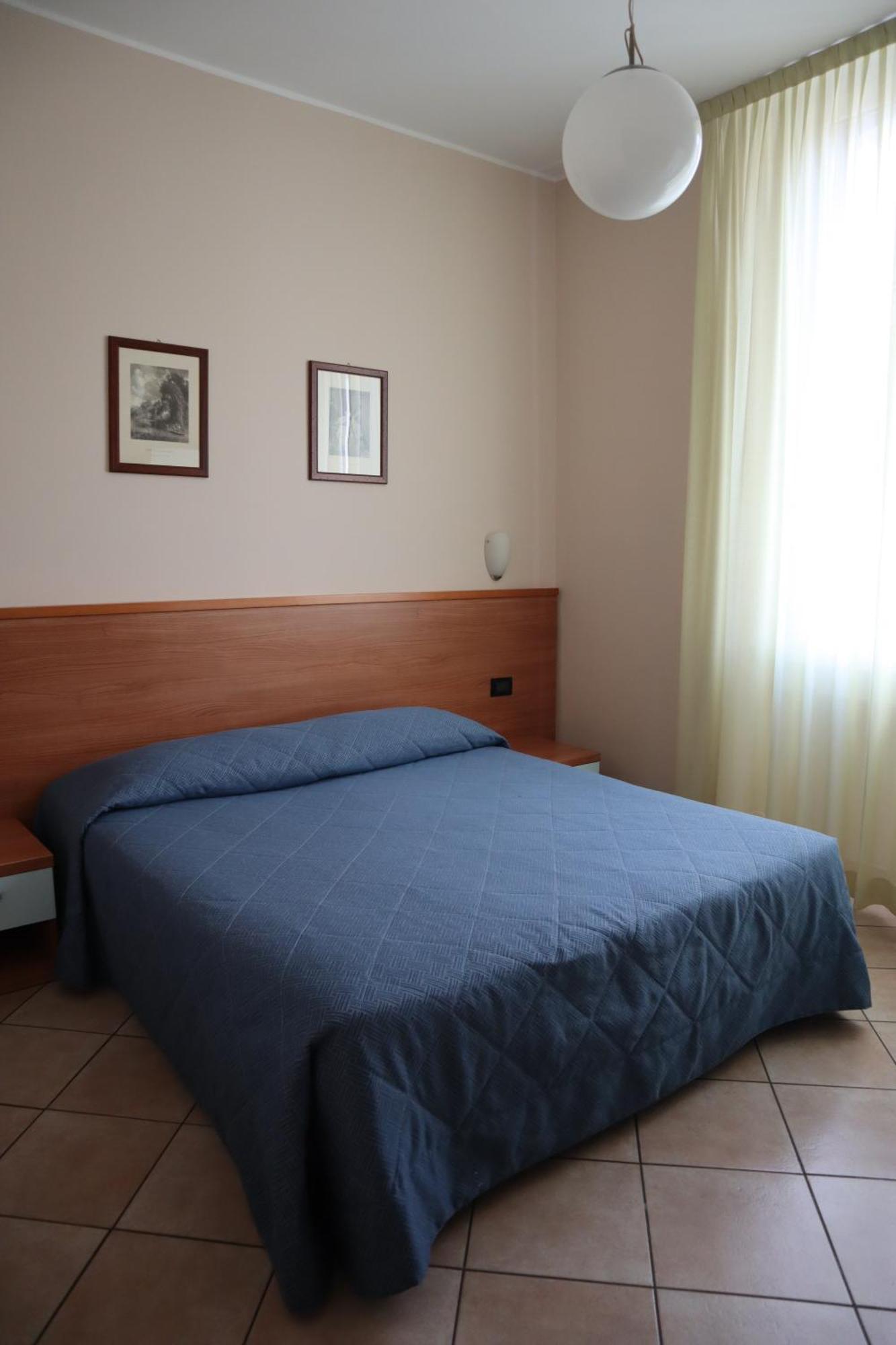 Albergo Salerno Милано Екстериор снимка
