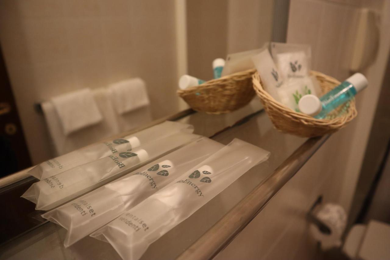 Albergo Salerno Милано Екстериор снимка